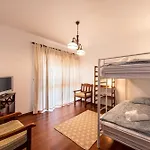 Villa Cantinho Alegre Em