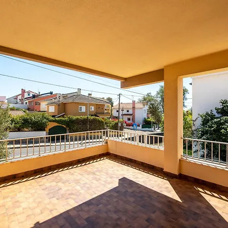 וילה Cantinho Alegre Em